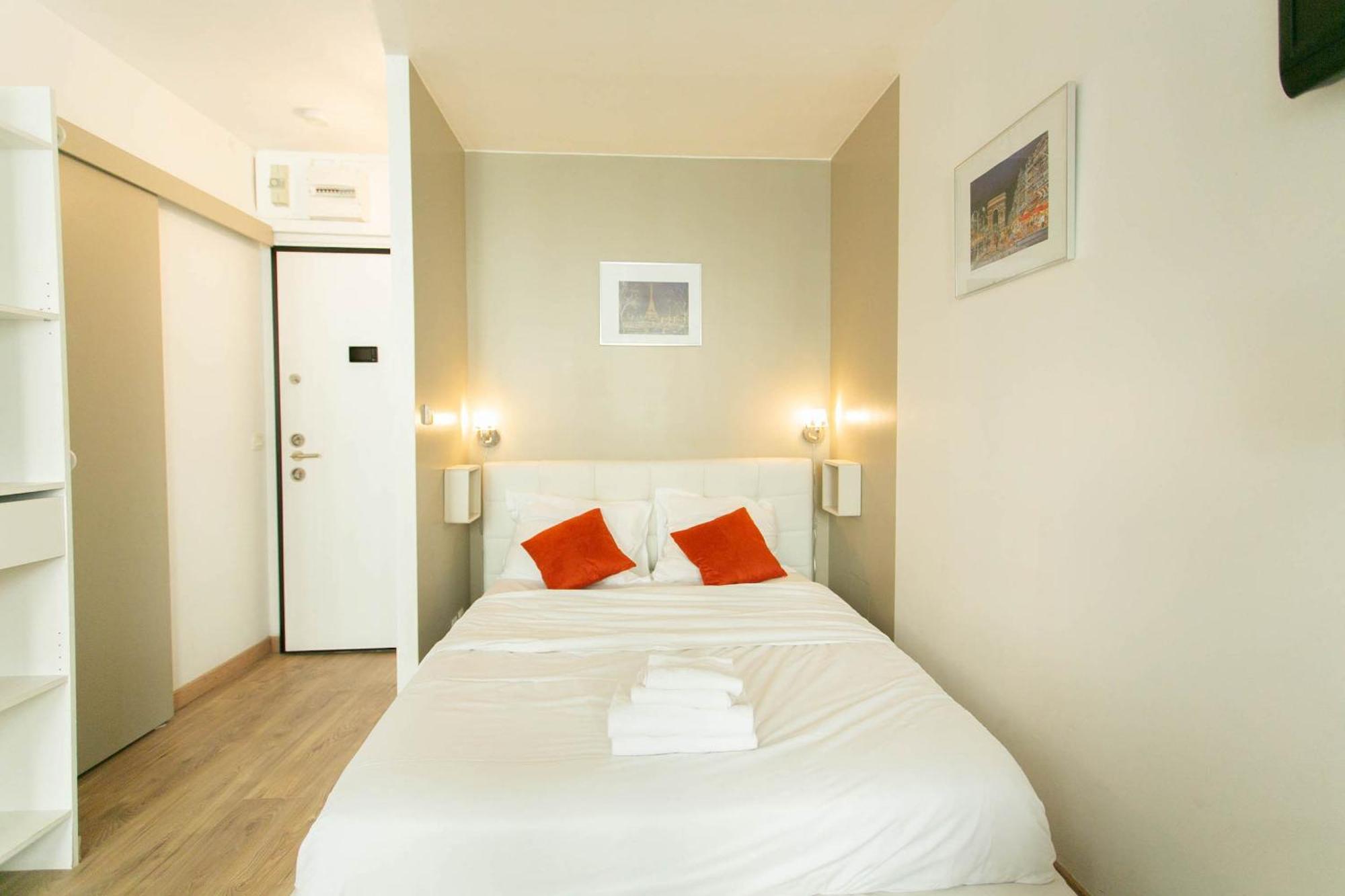 Champs Elysees & Arc De Triomphe - Cityapartmentstay Appartement *